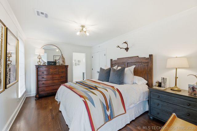 2116 S Peoria Avenue, Tulsa, OK 74114