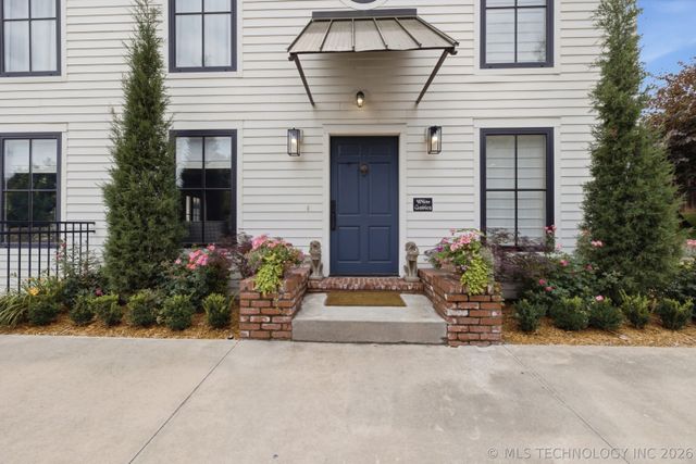 2116 S Peoria Avenue, Tulsa, OK 74114