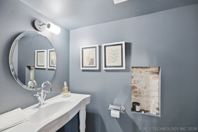 2116 S Peoria Avenue, Tulsa, OK 74114