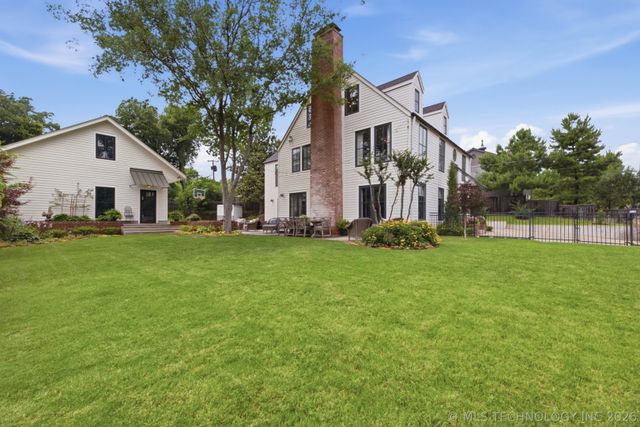 2116 S Peoria Avenue, Tulsa, OK 74114