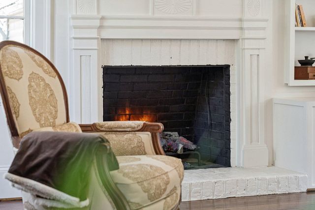 111 E Carolina Avenue, Summerville, SC 29483