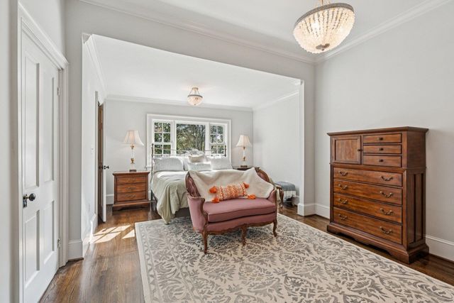 111 E Carolina Avenue, Summerville, SC 29483