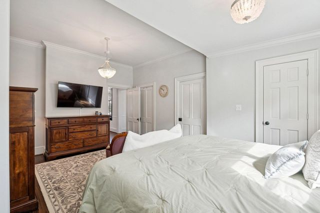 111 E Carolina Avenue, Summerville, SC 29483