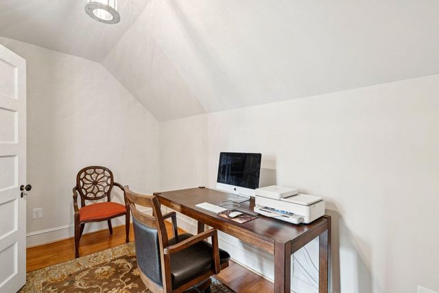 111 E Carolina Avenue, Summerville, SC 29483