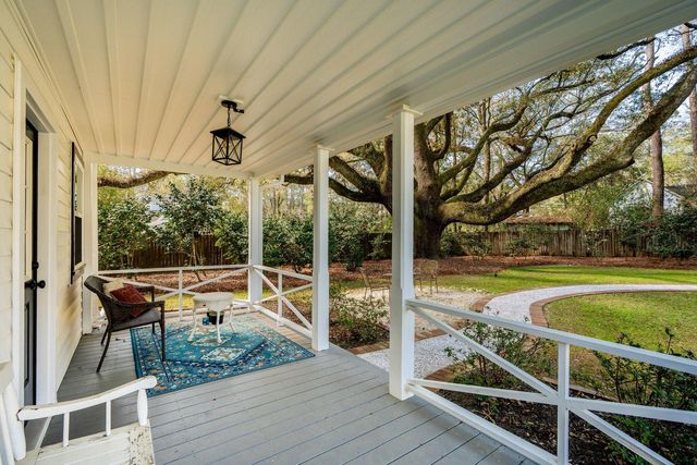 111 E Carolina Avenue, Summerville, SC 29483