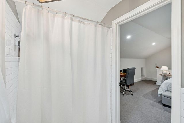 111 E Carolina Avenue, Summerville, SC 29483