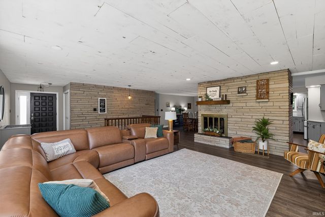 19275 US 20 Highway, Bristol, IN 46507