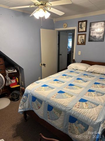 2812 Bald Mountain Road, Burnsville, NC 28714