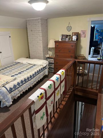 2812 Bald Mountain Road, Burnsville, NC 28714