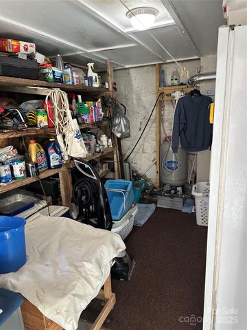 2812 Bald Mountain Road, Burnsville, NC 28714