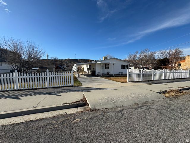 490 E 700 N, Price, UT 84501