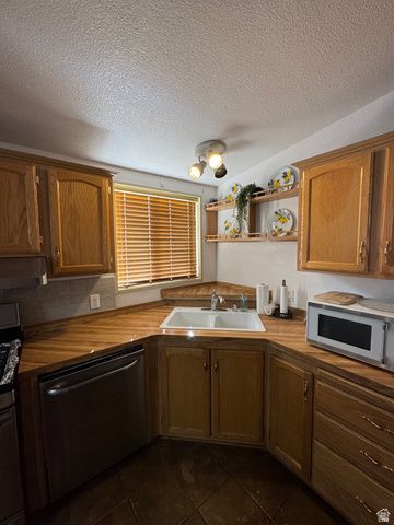 490 E 700 N, Price, UT 84501
