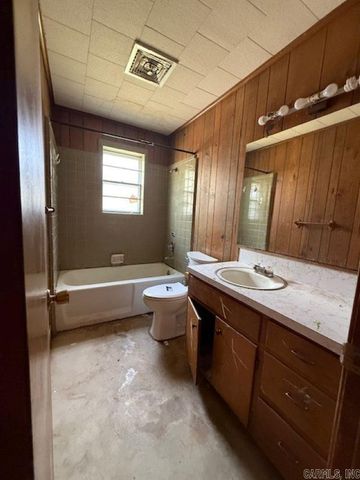 4112 W 30th Avenue, Pine Bluff, AR 71603