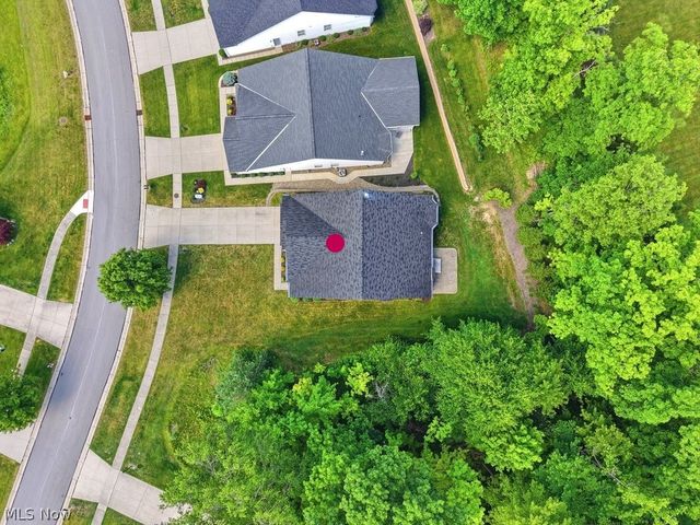 18269 River Valley Boulevard, North Royalton, OH 44133