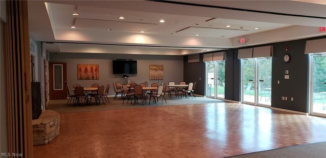 18269 River Valley Boulevard, North Royalton, OH 44133