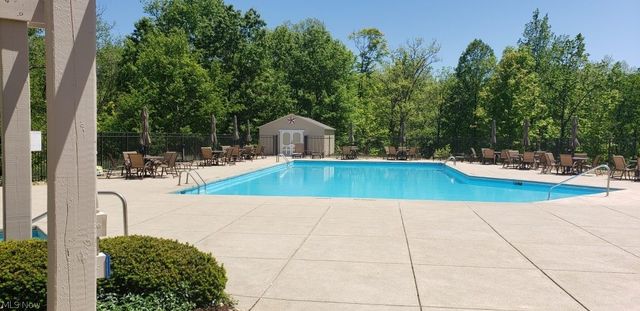 18269 River Valley Boulevard, North Royalton, OH 44133