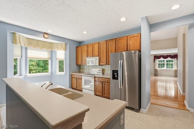 18269 River Valley Boulevard, North Royalton, OH 44133