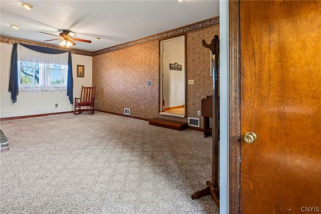 4460 Ver Plank Road, Clay, NY 13041