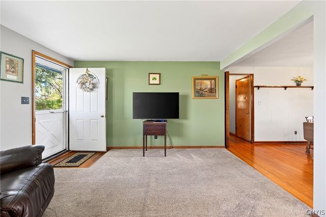 4460 Ver Plank Road, Clay, NY 13041