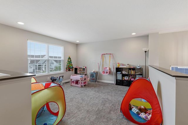 1405 Sand Dome Way, Plain City, OH 43064