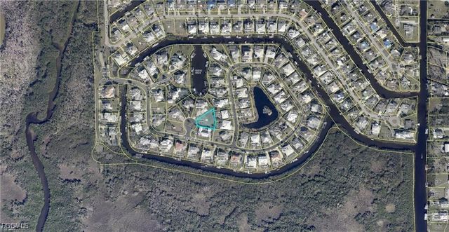 18211 Chesapeake CT, Fort Myers, FL 33908