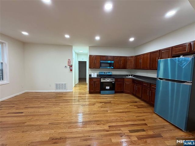 101 Hedden Terrace 1, Newark, NJ 07108