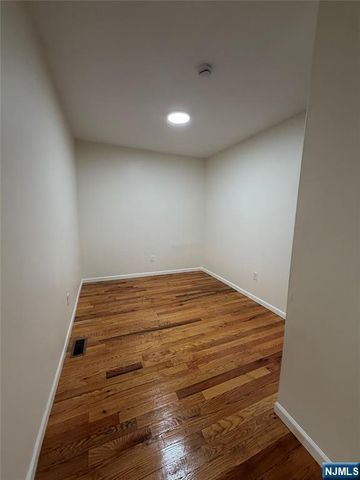 101 Hedden Terrace 1, Newark, NJ 07108