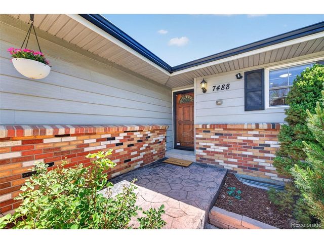 7488 S Teller St, Littleton, CO 80128