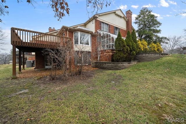 330 Morristown Court, Chesterfield, MO 63017