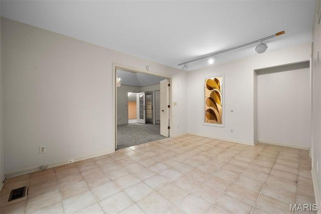 330 Morristown Court, Chesterfield, MO 63017