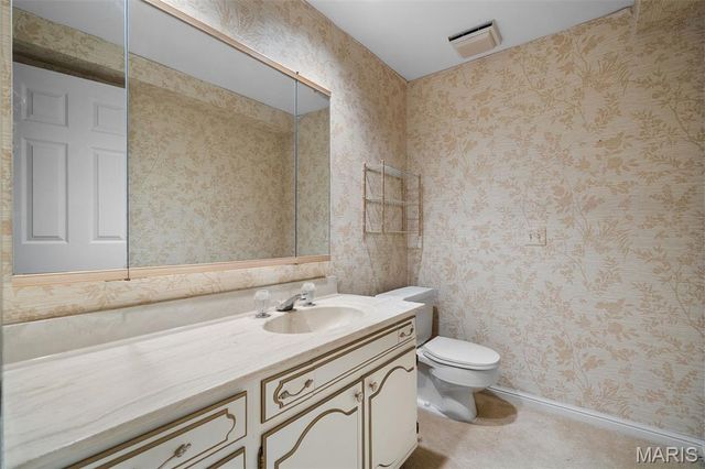 330 Morristown Court, Chesterfield, MO 63017