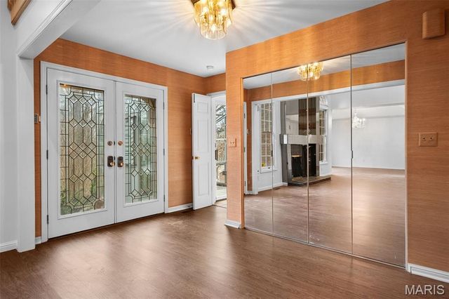 330 Morristown Court, Chesterfield, MO 63017