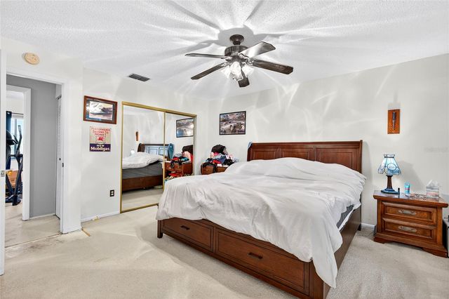 980 SILVER ROAD, Ocala, FL 34472