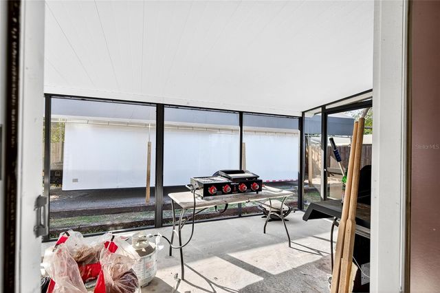 980 SILVER ROAD, Ocala, FL 34472