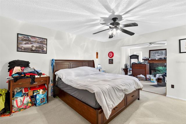 980 SILVER ROAD, Ocala, FL 34472