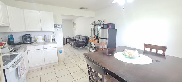 4647 Marguerita Street, West Palm Beach, FL 33417