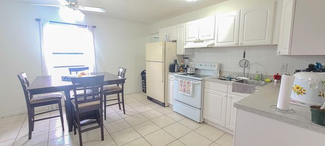 4647 Marguerita Street, West Palm Beach, FL 33417