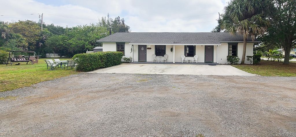 4647 Marguerita Street, West Palm Beach, FL 33417