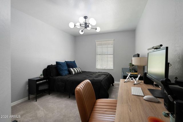 735 E GARY Lane, Phoenix, AZ 85042