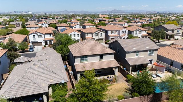 735 E GARY Lane, Phoenix, AZ 85042