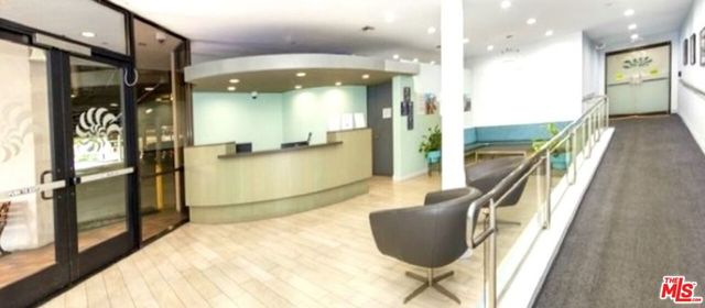 2930 Neilson Way 406, Santa Monica, CA 90405