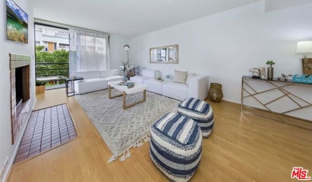 2930 Neilson Way 406, Santa Monica, CA 90405