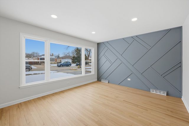 14223 University Avenue, Dolton, IL 60419