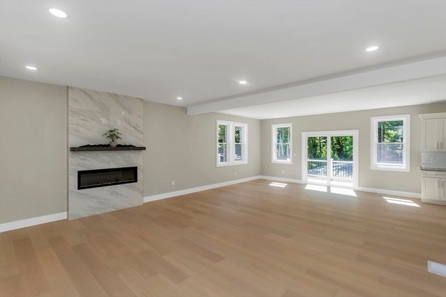 93 Sheep Pasture Rd, Southwick, MA 01077