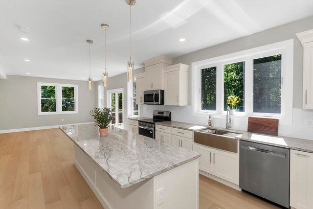 93 Sheep Pasture Rd, Southwick, MA 01077