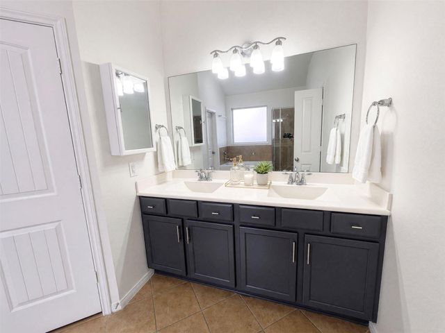129 Autumn Forest Lane, Conroe, TX 77384