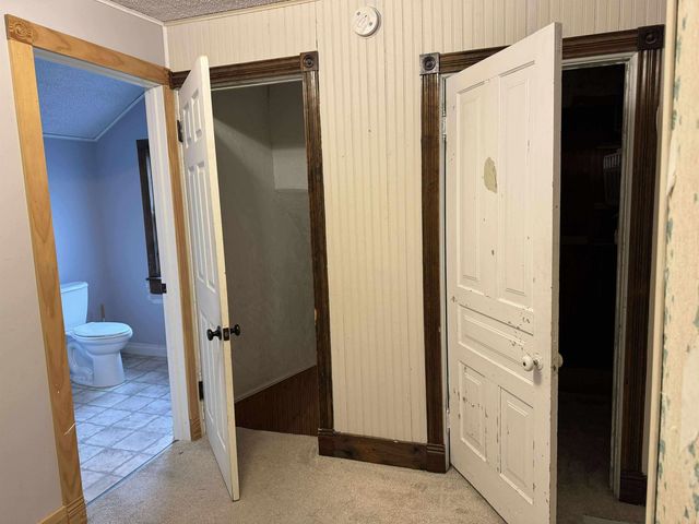 216 S Chapman Street, Chesaning, MI 48616