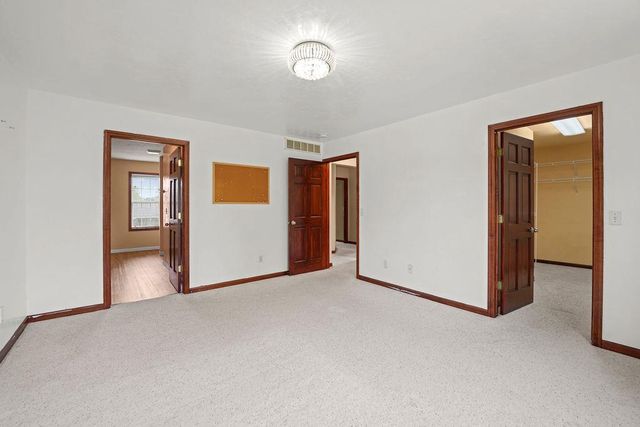 4111 N TRAILWAY LANE, Appleton, WI 54913