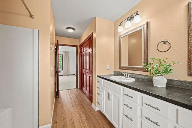 4111 N TRAILWAY LANE, Appleton, WI 54913