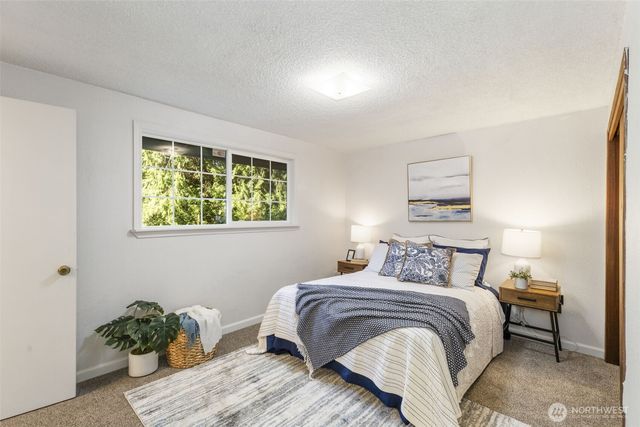 3840 NE Iverson Road, Poulsbo, WA 98370
